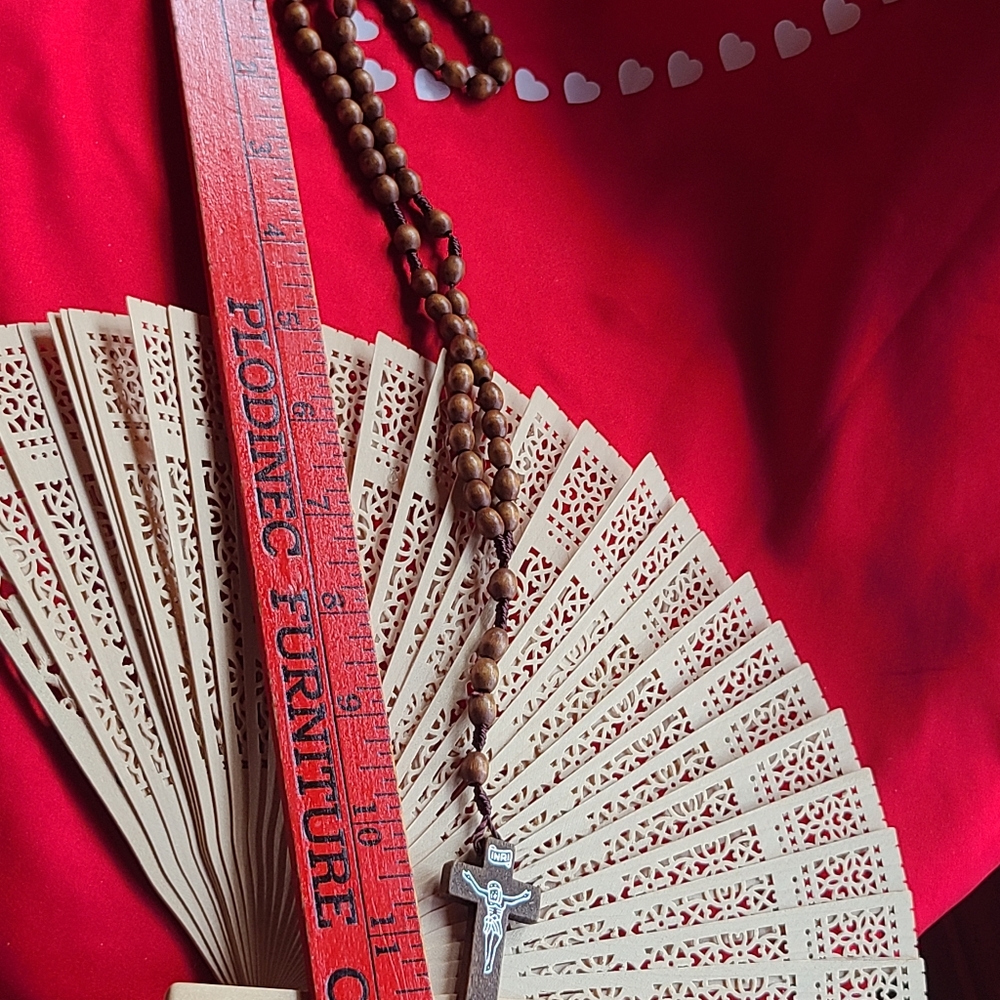 Catholic Rosary Necklace Wooden - Picture 8 of 12